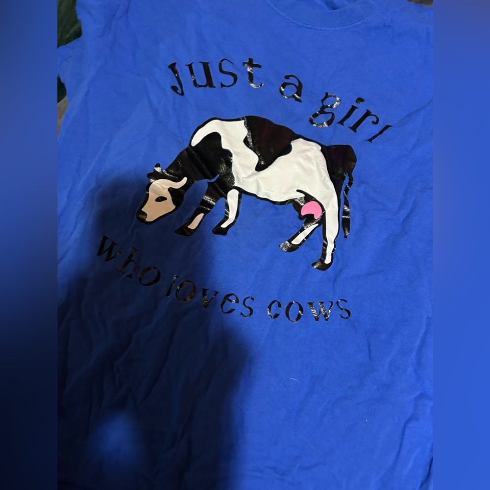 random tee